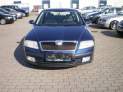 Škoda OCTAVIA II 1.9 TDi Elegance A/T DSG COMBI